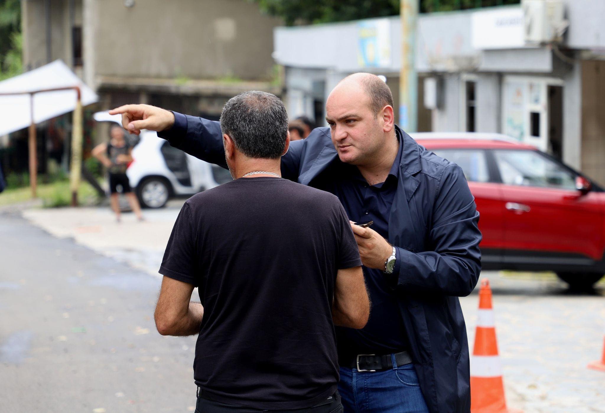 ამირან კოპალეიშვილი ძლიერი წვიმის შედეგად დაზარალებულ მოსახლეობას შეხვდა