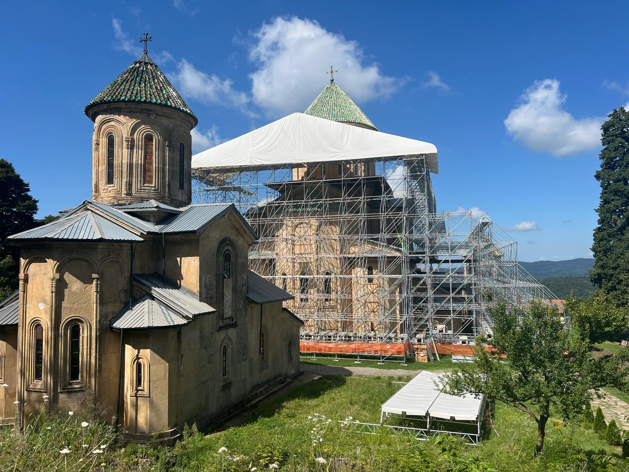 გელათი ვიზიტორებისა და მომლოცველებისთვის ისევ დაკეტილია