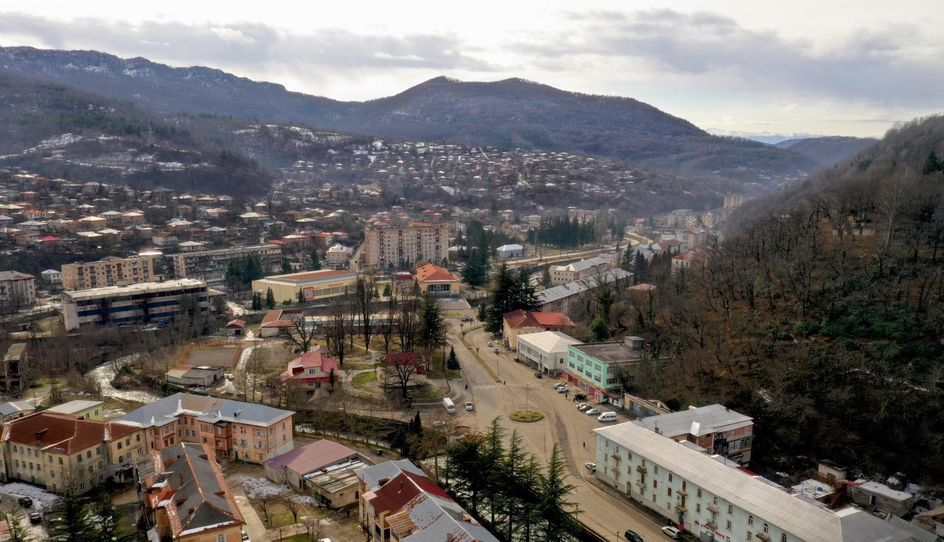 20 020 ამომრჩეველი, 31 საარჩევნო უბანი – ტყიბული არჩევნებისთვის ემზადება